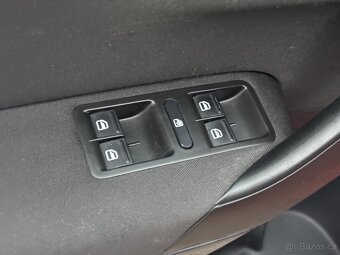 Volkswagen Polo 1.2i , 51 kW benzín, 2010 - 6