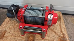 Hydraulický naviják s ocelovým lanem pro traktor a jiné - 6