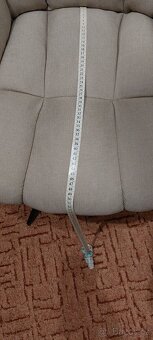 Béžové otočné křeslo - 6