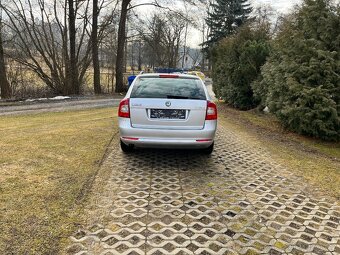 SKODA OCTAVIA COMBI FACELIFT  1.2 TSI - 6