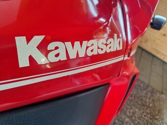 Kawasaki GPX 600 R - 6