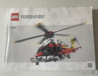 Lego Technic 42145 záchranářský vrtulník Airbus H175 - 6