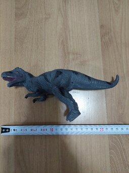 Velke figurky dinosauru sada 10.kusu - 6