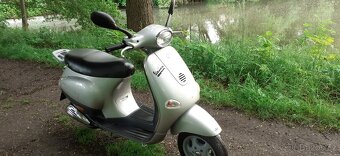 Piaggio Vespa ET - 6