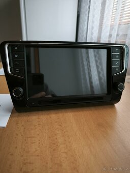 Speciální autorádio Bulltronics TNR O3 Octávia 3 gen. - 6
