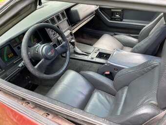 Chevrolet Corvette C4 1987 USA 5.7 V8 - 6