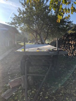 Prodám vlek za traktor 5t bez spz a tp - 6