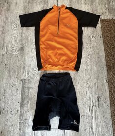 Set na cyklistiku přilba Kellys, brýle Uvex a dres - 6