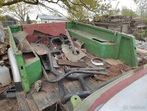 GAZ 69 ARO, rám na motorky, uhlová skříň - 6