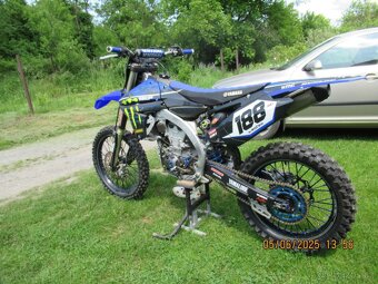 YAMAHA YZF 450 - 6