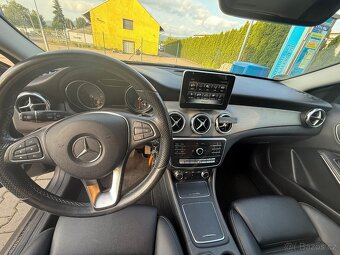 Prodám Mercedes-Benz GLA 180 2019 - 6