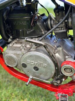 Aprillia etx 125 - 6
