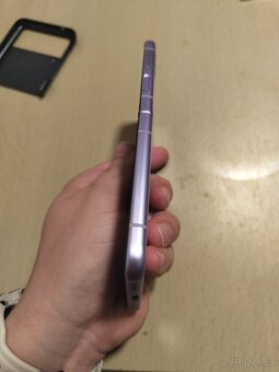 Galaxy Z Flip 3 - 6