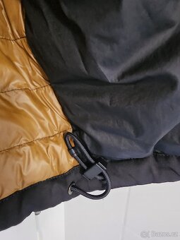 prodám pánskou zimní bundu Hugo Boss - 6