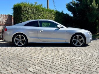 Audi A5 2,0 TDi / S-line / VÝHŘEV / AUT8 / 2015 - 6