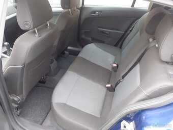 Opel Astra H - 1,6 16V 77 kw - 6