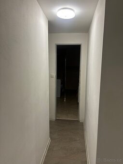 Pronájem domu 2+1 se stodolou. - 6