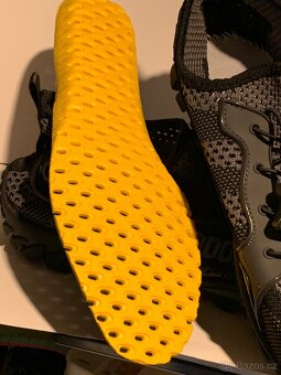 Trekové kvalitní ,..vel.47 - 6