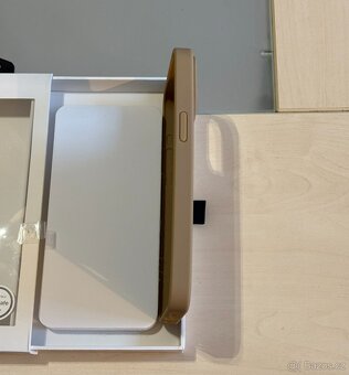 Karl Lagerfeld Leather Metal Logo Magsafe iPhone 15 Pro Max - 6