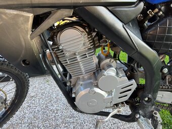 Rieju MRT 125 - 6