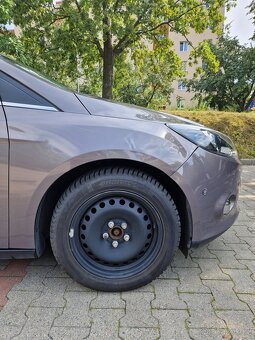 Prodám Ford Focus Combi 1.6Ti-VCT (2012) – na opravu nebo ND - 6