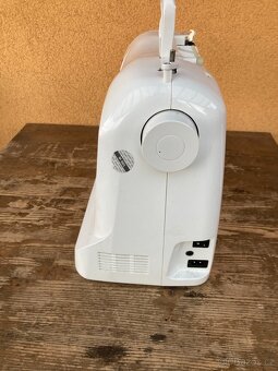 Šicí stroj Singer Curvy 8763 - 6