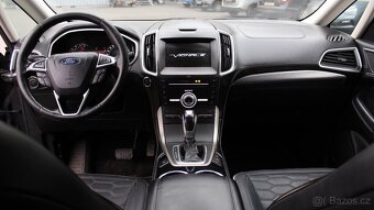 Ford S-MAX Vignale - 6