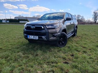 Toyota Hilux 2.8 r.v2022 v záruce DPH,webasto,manual - 6