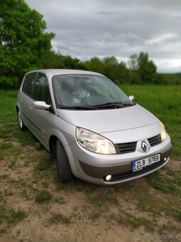 Renault Megane Scenic 2 - 6