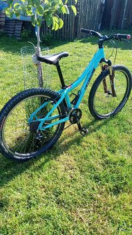 Juniorské kolo Specialized - 6