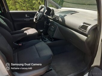 Seat Alhambra 1.9 tdi Sport 4X4-85 kw -rok 2010- serviska - 6