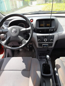 Nissan Tino 2005, 2.2 Di/Dci 100 kW  6q - 6