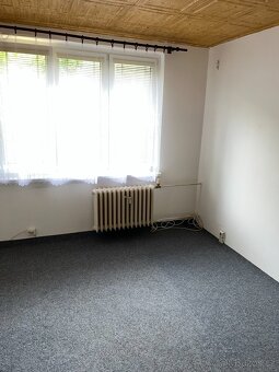 Pronájem - Garosonky - 6