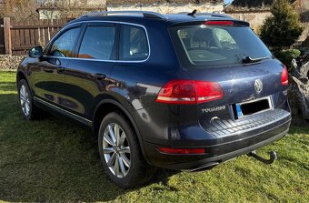 VW Touareg 3.0 V6 176kW 2011 rodinný - 6