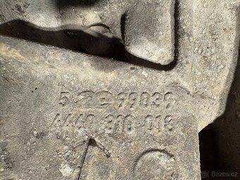 // Zadní Diferencial AUDI Q7/VW TOUAREG 3.0TDI  // - 6