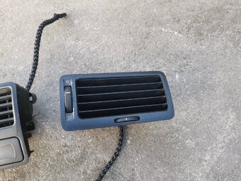 VW Bora/Golf podsvícené Výdechy topení - 6