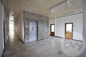 Pronájem kanceláře, 400 m2 - Ostrava - Hrabová, ul. Místecká - 6