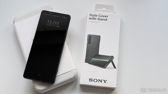 Mobilní telefon Sony Xperia 1 V (XQ-DQ54), 12GB/256GB Khaki - 6