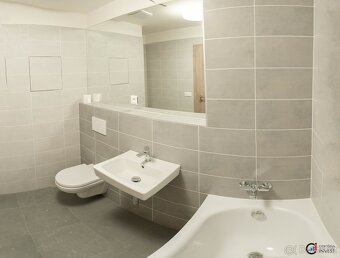 Pronájem bytu 2+kk s předzahrádkou, 45 m2 - Chrudim - 6