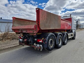 Scania R730 V8 8x4 nosič kontejneru - 6