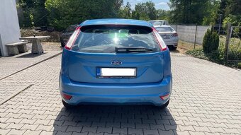 Ford Focus 1.6 // 74 kW // RV 3/2010 // - 6