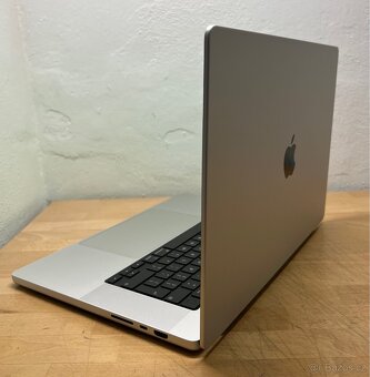 MacBook Pro 16” 2021/32GB RAM/M1 MAX/1TB SSD/Záruka - 6