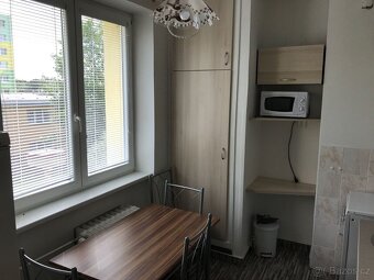 Byt 2+1 v ulici Sluneční, Zadní Vinohrady - 6