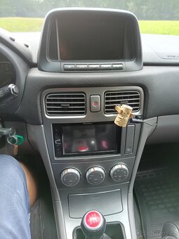 Subaru Forester 2,5xt - 6