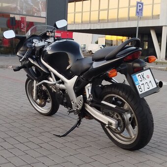 Suzuki SV650s - 6