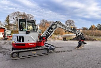 Minibagr Bagr Takeuchi TB257FR - 6