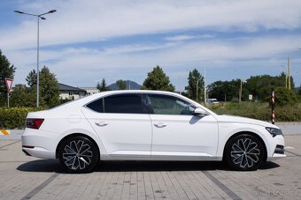Predám Škoda Superb 2.0 TDI SCR L&K 4x4 DSG - 6