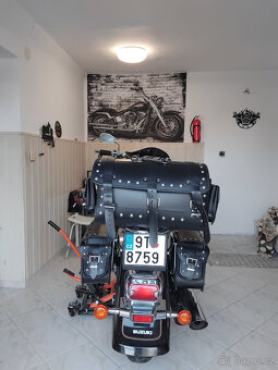 Suzuki Intruder 800 Volusia - 6