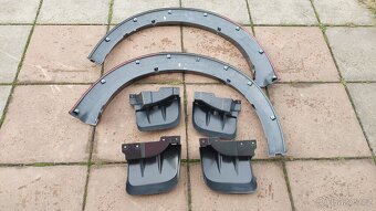 Mitsubishi L200 DID lemy a zástěrky - 6