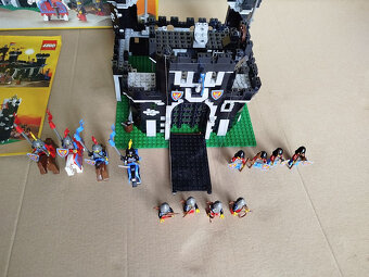 Lego 6085 Black Monarch's Castle - 6